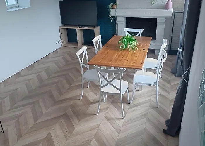 La Maison De Juliette Maison Entiere Avec Garage Et Terrain